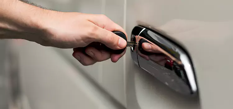 Why Choose Our Auto Locksmith Team in Springboro, OH?
